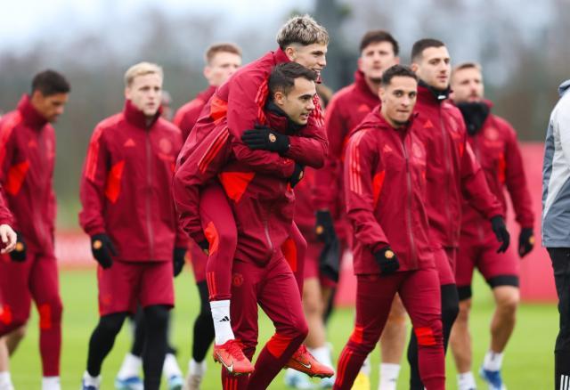 九游互动-拜仁不放水，曼联出线概率9.36%，滕哈赫采录像疗法