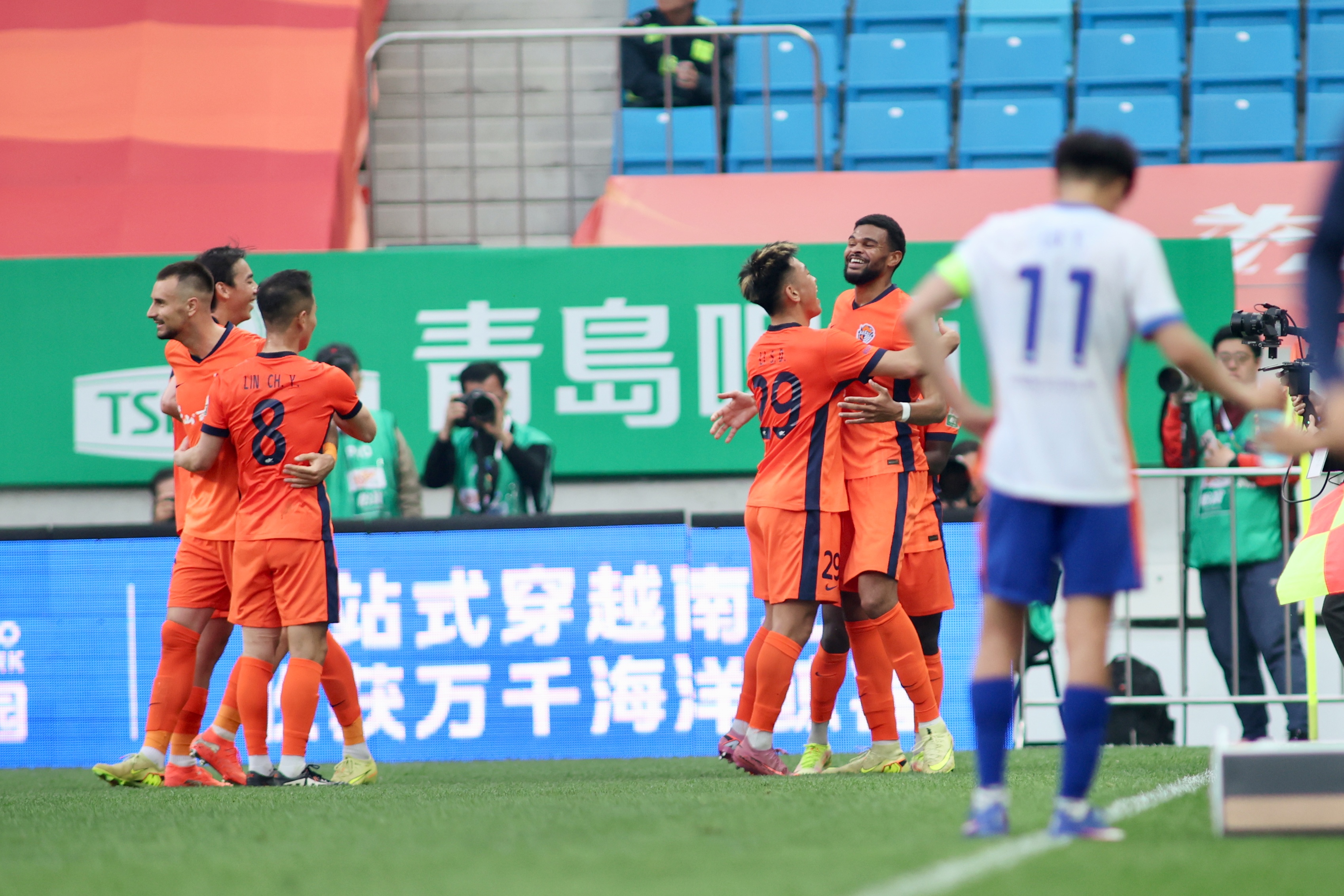 九游9GAME-十四年来首胜对手!海牛时隔5307天再度战胜泰山,期间11战4平7负